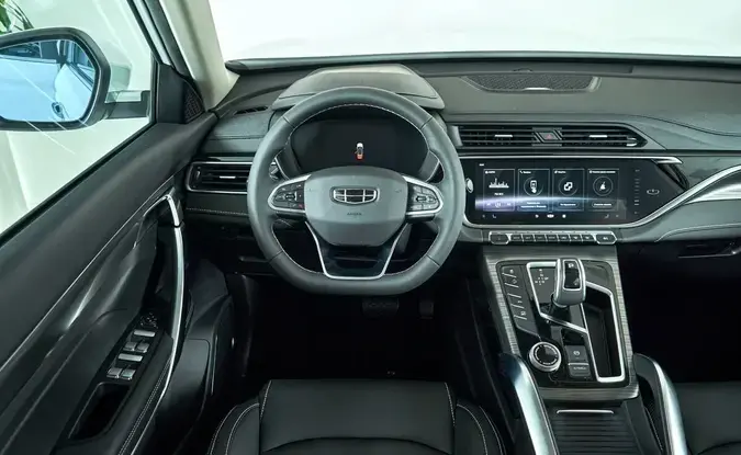 Geely Atlas Pro