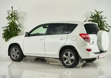 Toyota RAV4 Вид 3