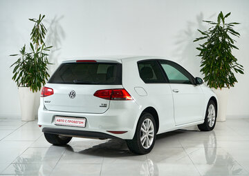 Volkswagen Golf Вид 5